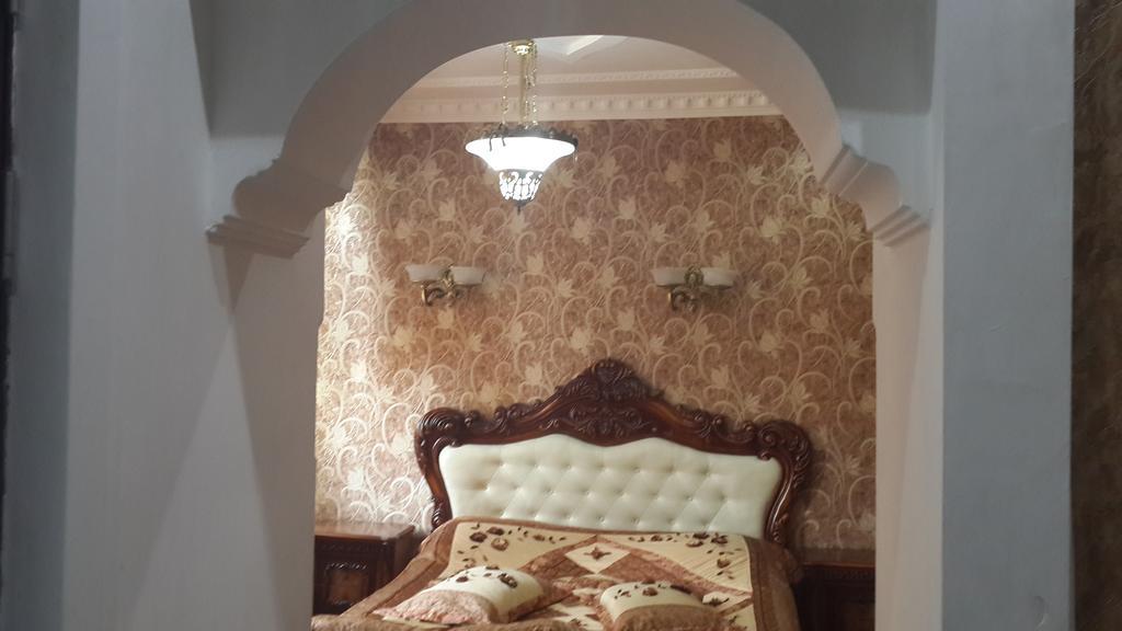 Edemi Hotel Kutaisi Rom bilde