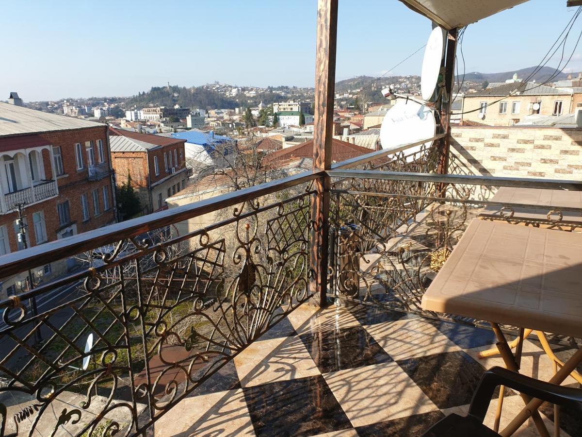 Edemi Hotel Kutaisi Eksteriør bilde